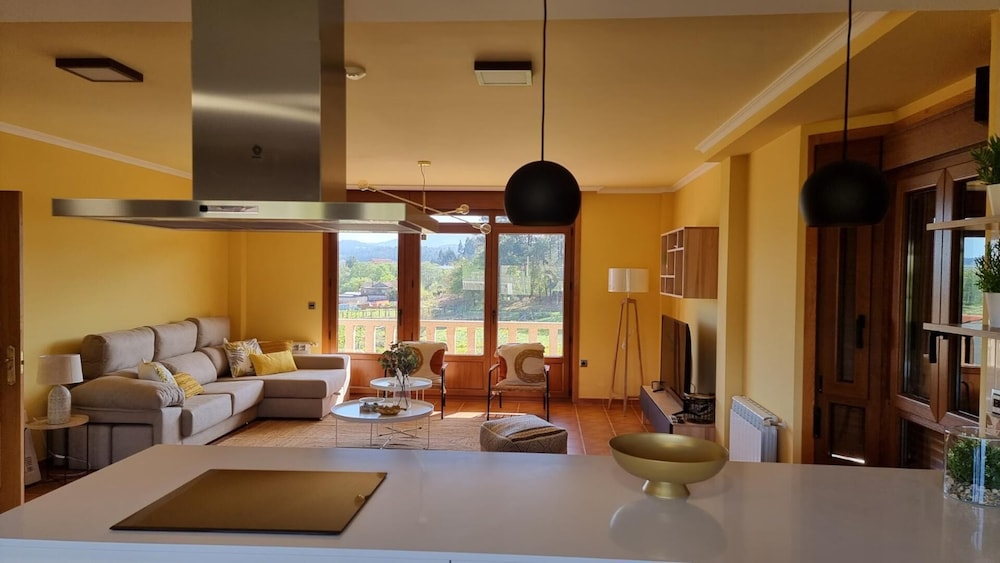 Casa de Lujo con Pisicina y Jardin en el Rural