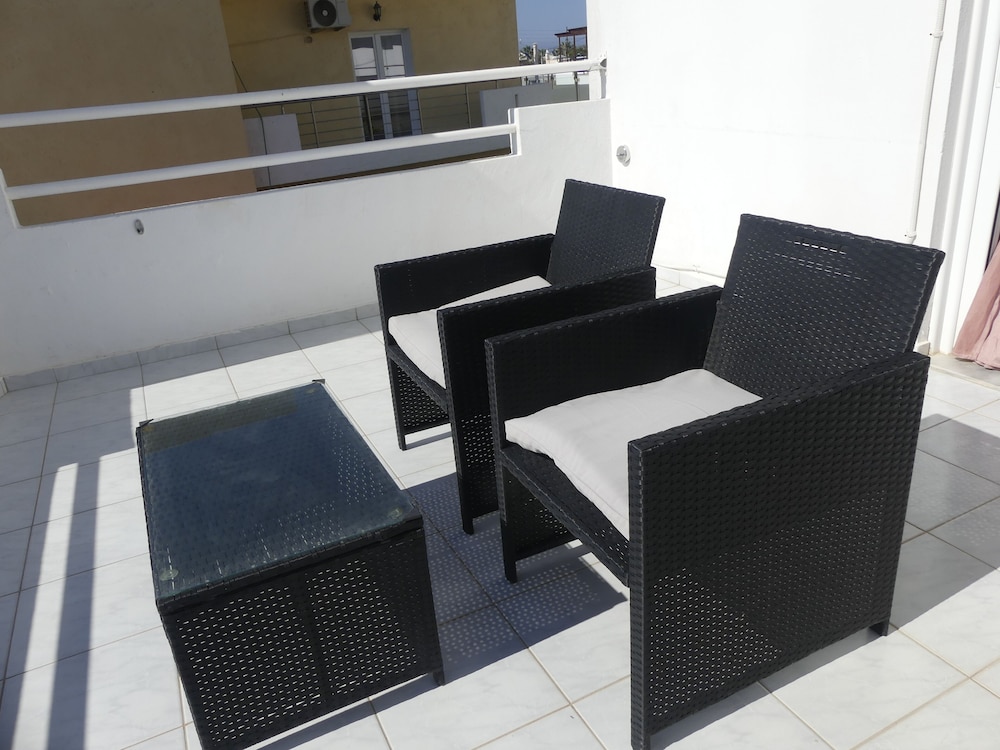 AMZ Apartments