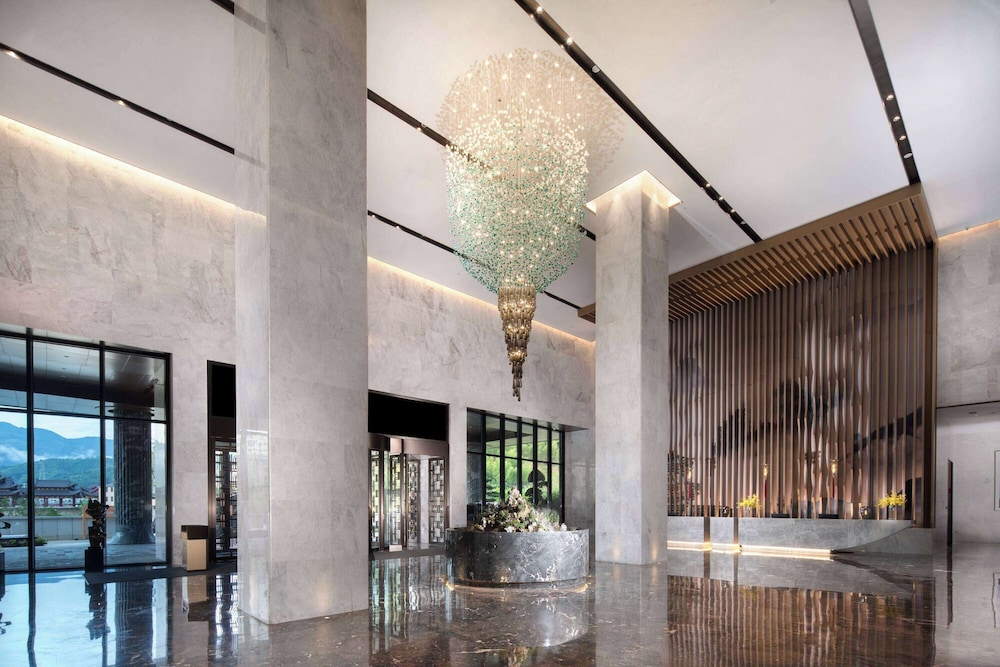 Ramada Plaza by Wyndham Zhenghe view 2
