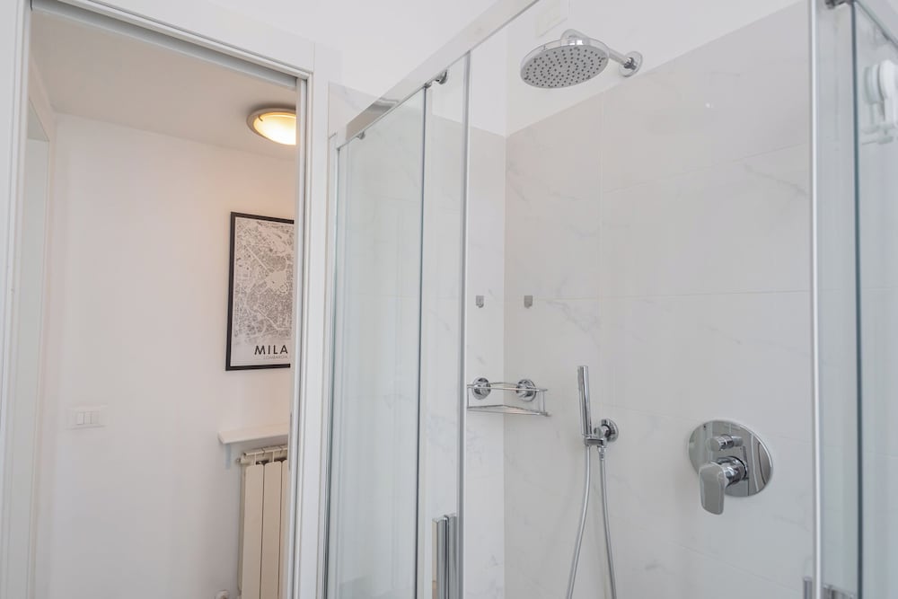 Old Court Hideaway by Rent all Como