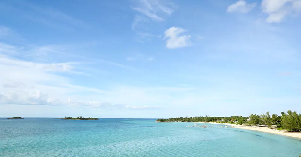 Island Seaside Suites