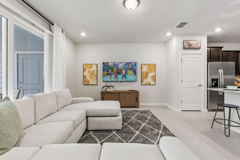 1264 Blue Island Drive