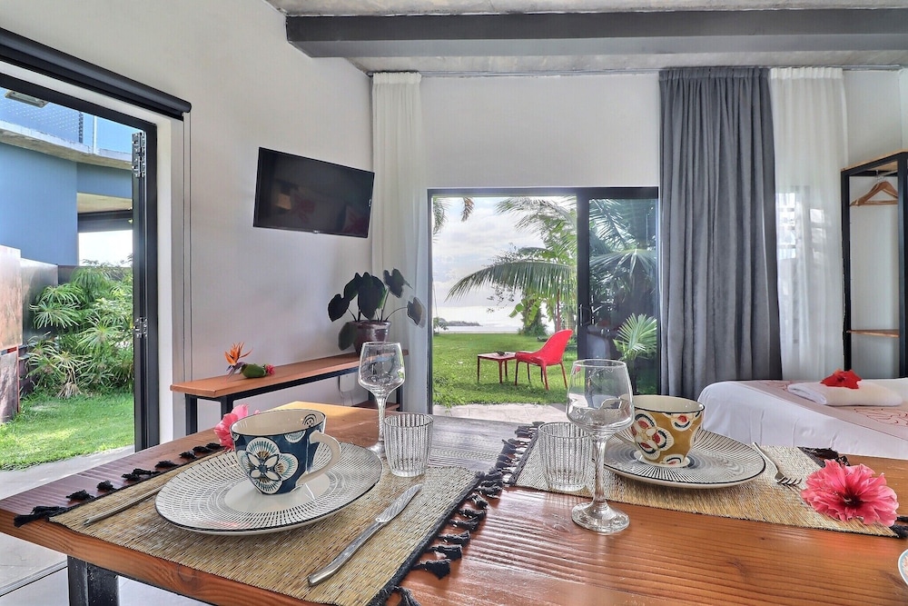 Moorea Horizon
