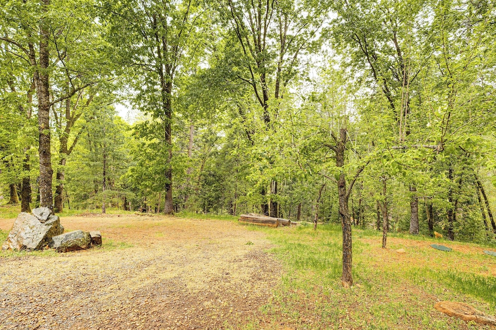 'hidden Valley Retreat' - Outdoorsy West Point Gem