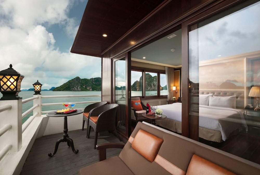 Halong Athena Cruise