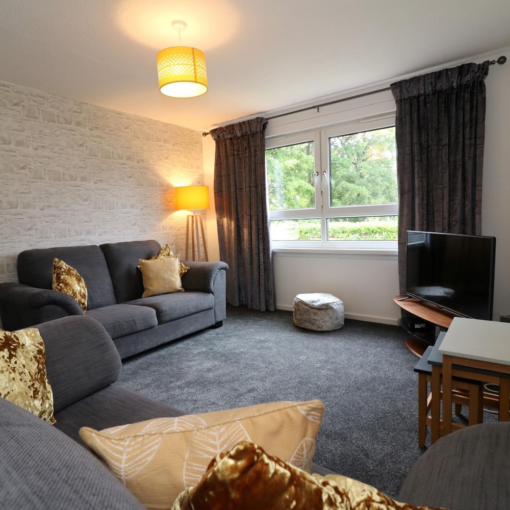 Carnoustie House - East Kilbride