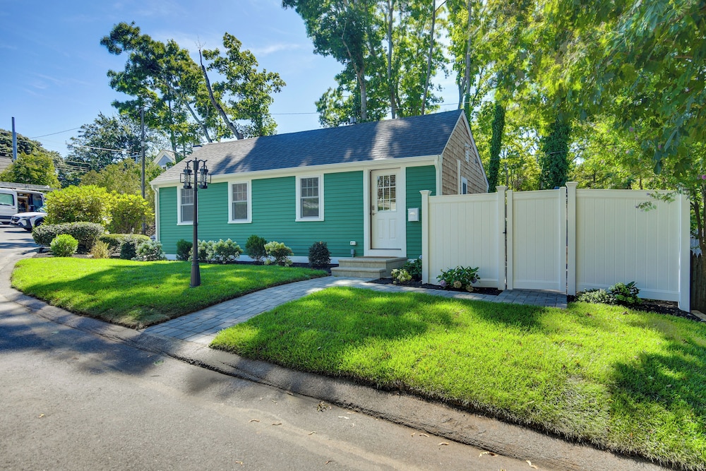 Walk to Main St: Osterville Village Gem w/ Patio