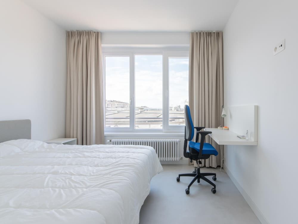Family Apartment in Ostend Near the sea