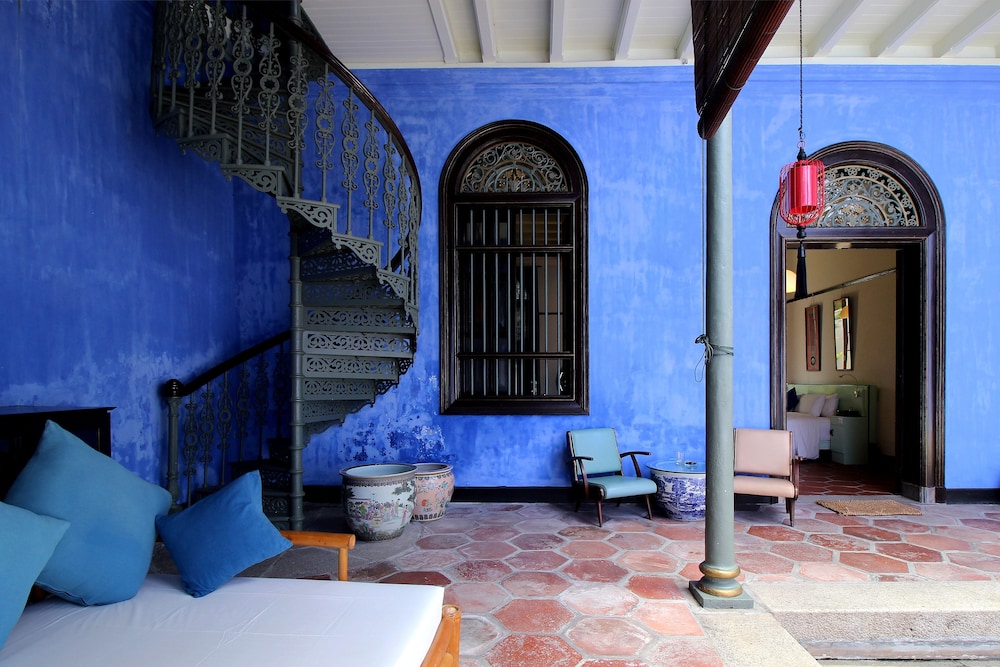 Cheong Fatt Tze - The Blue Mansion 129