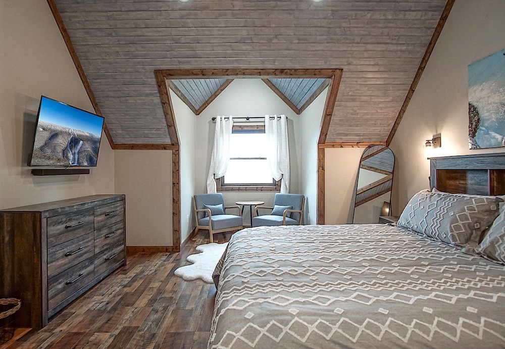 5 Br: Cupp Runneth Over - Luxurious Retreat Nestled 9.7 Miles From Snowshoe