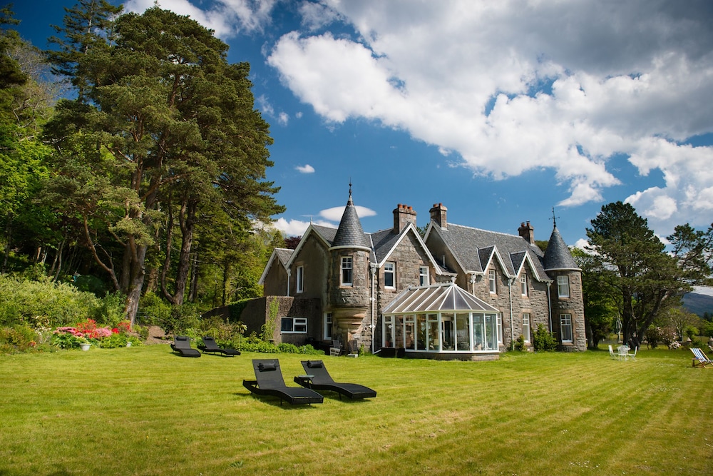 Ardrhu House Fort William