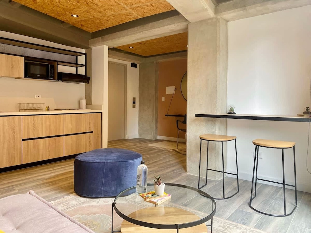 Panoramic 1 BR in Chapinero