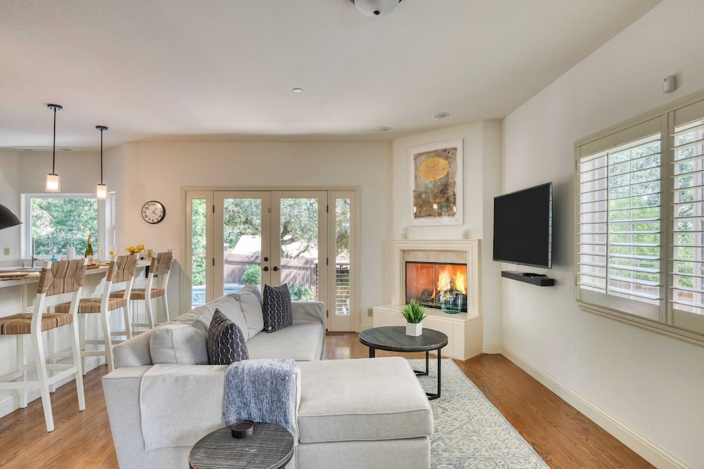 Casa Osito Pool, Hot Tub & Outdoor Dining Minutes From Sonoma Plaza