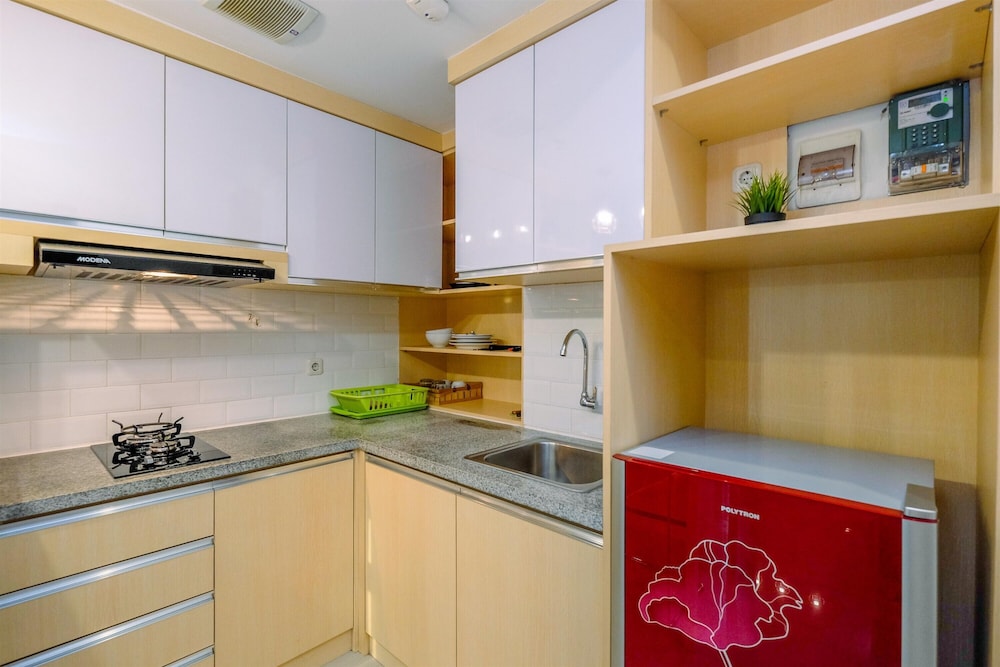 Modern and Spacious Studio with City View @ Grand Kamala Lagoon Apartment view 5