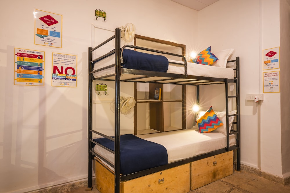 goSTOPS Lite Goa, Calangute
