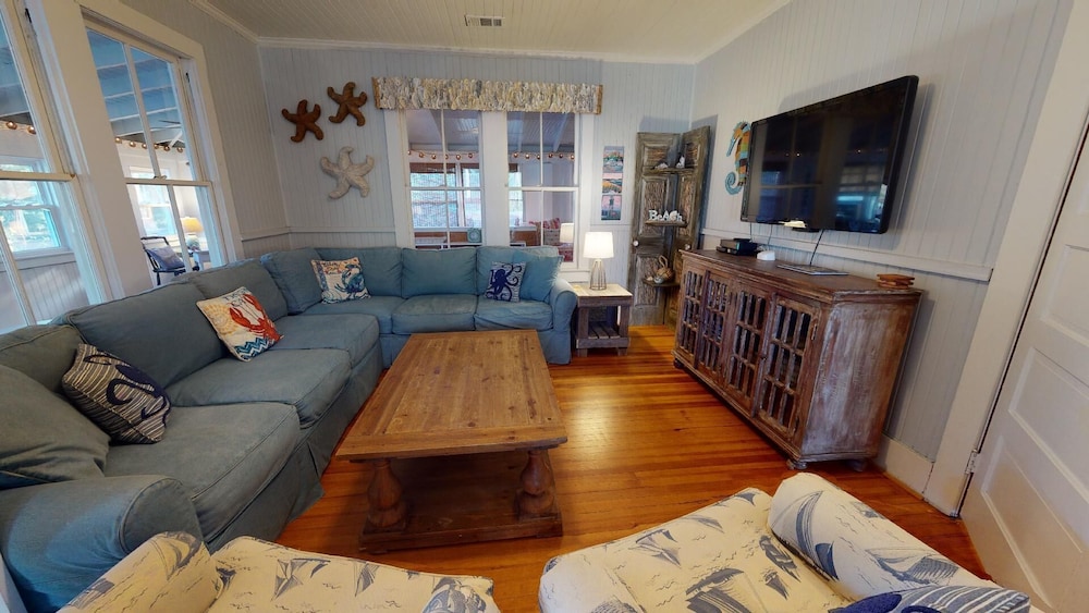 Country's Retreat Tybee Vacation Rentals