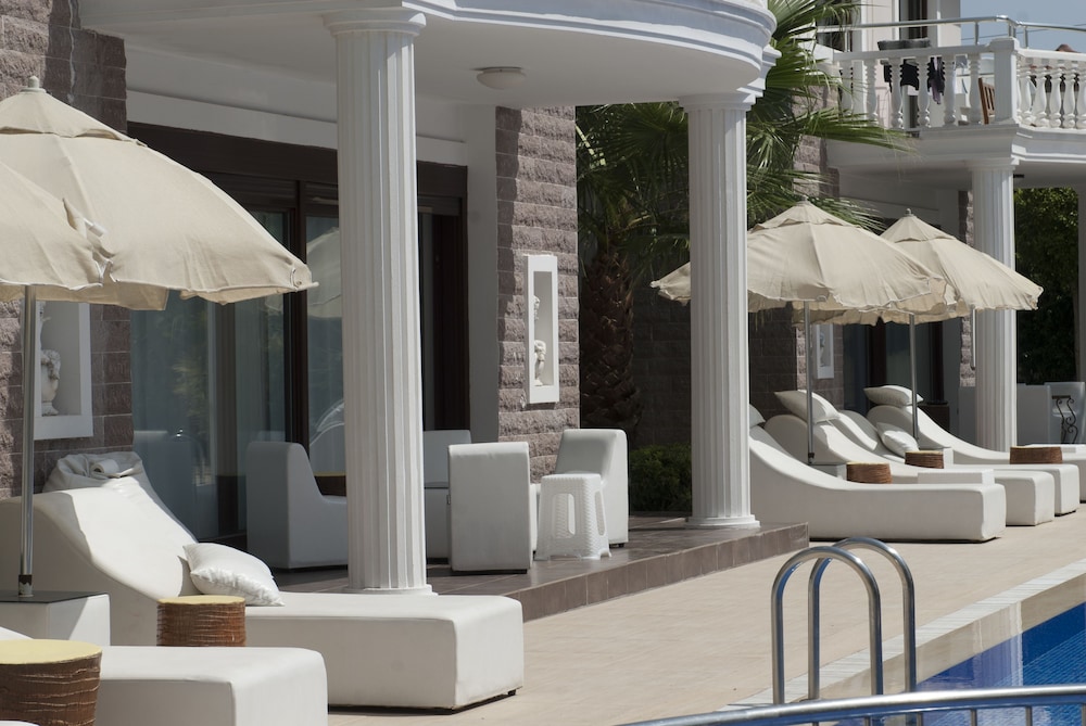 Bamont Villas