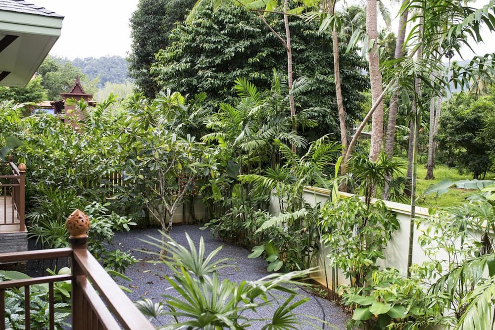 Baan Aree Private Pool