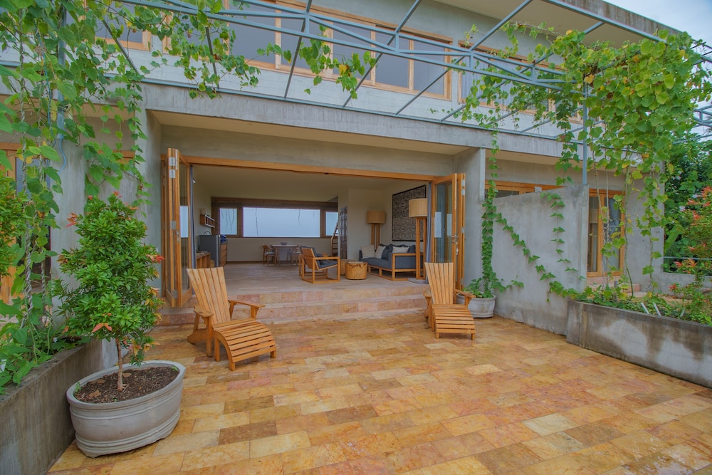 Sumberkima Hill Private Villa Retreat