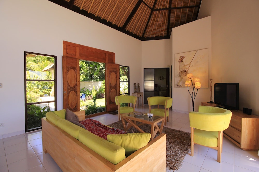 Kembali Villa