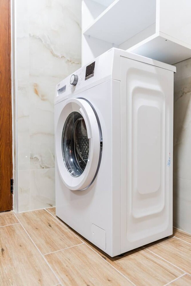 Hillside Apartment Gjirokast r