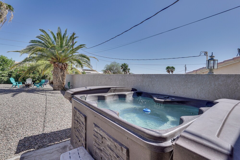 Havasu Paradise w/ Private Pool, Hot Tub & Casita!
