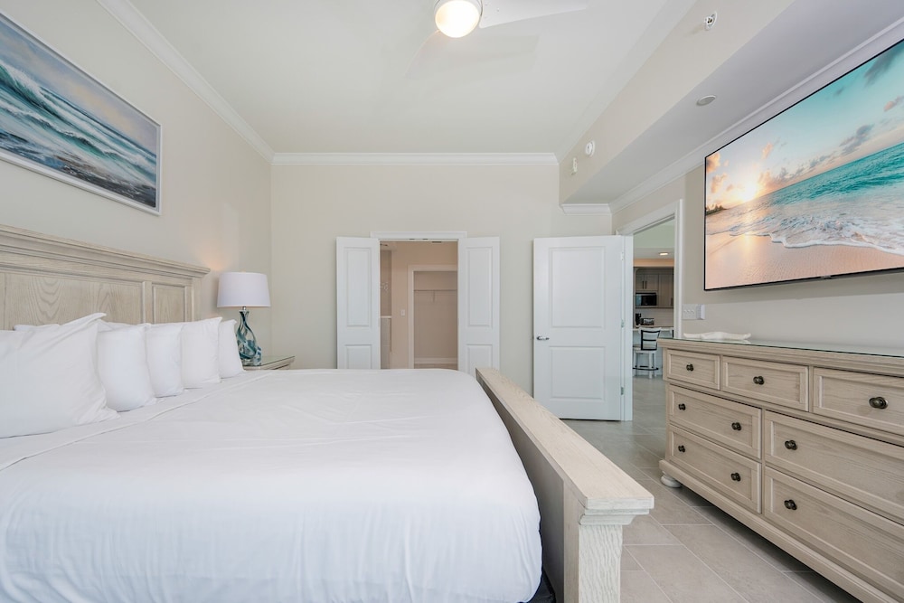 Phoenix Gulf Shores Ii 2205 4 Bedroom Condo