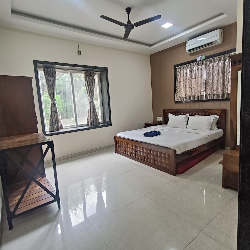 Mansarovar Bungalows