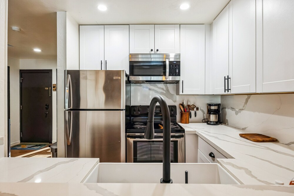 Alpine Retreat In The Heart Of Incline Village 2 Bedroom Condo