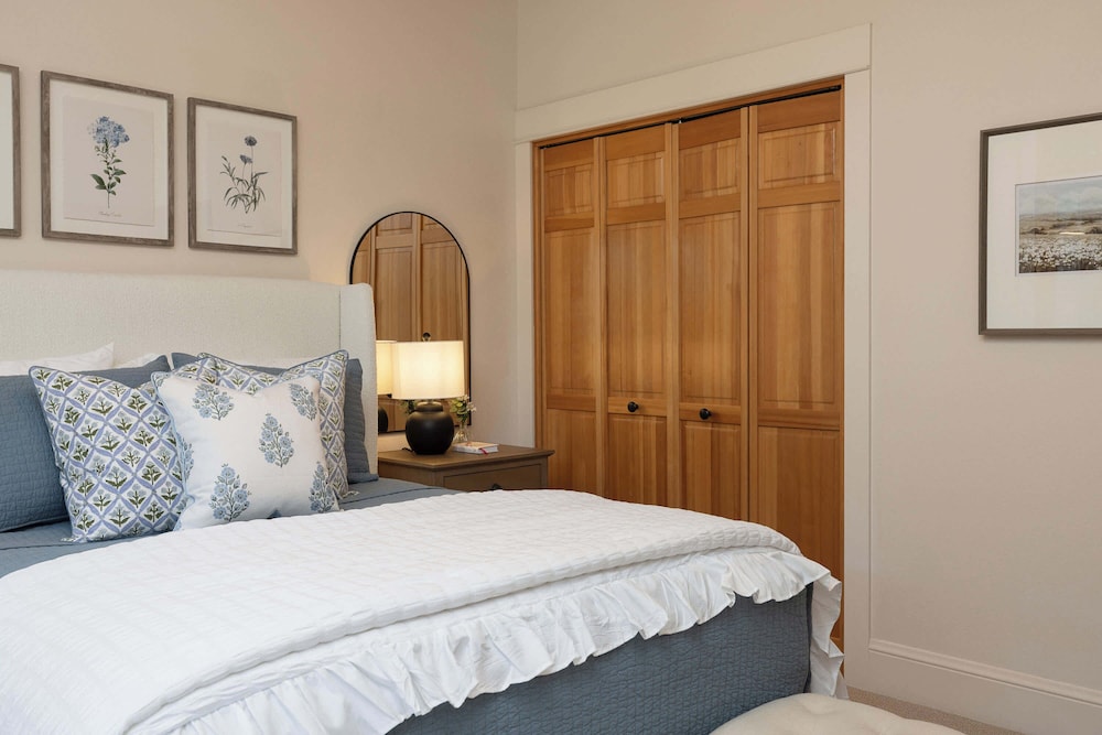 Cascade Cottage Stay for 6