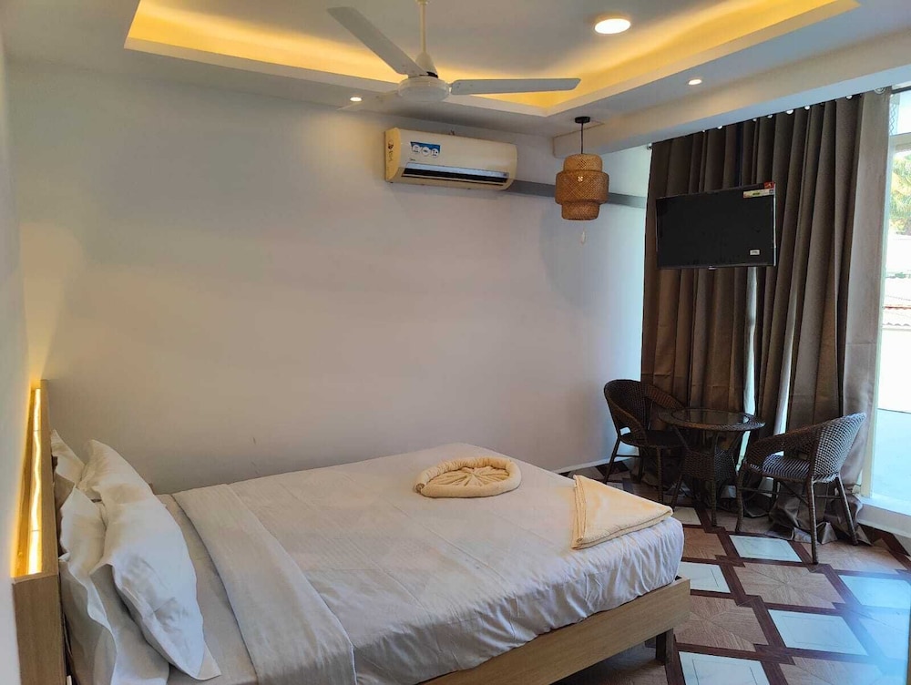 Vibes Hotel view 3