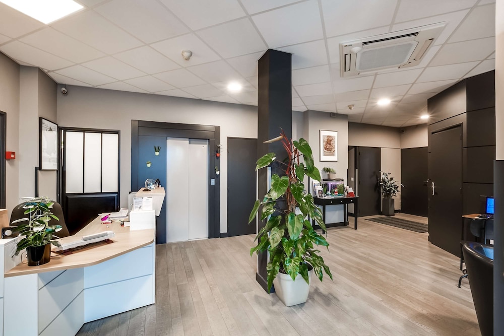 Brit Hotel St Nazaire Centre Gare — 9
