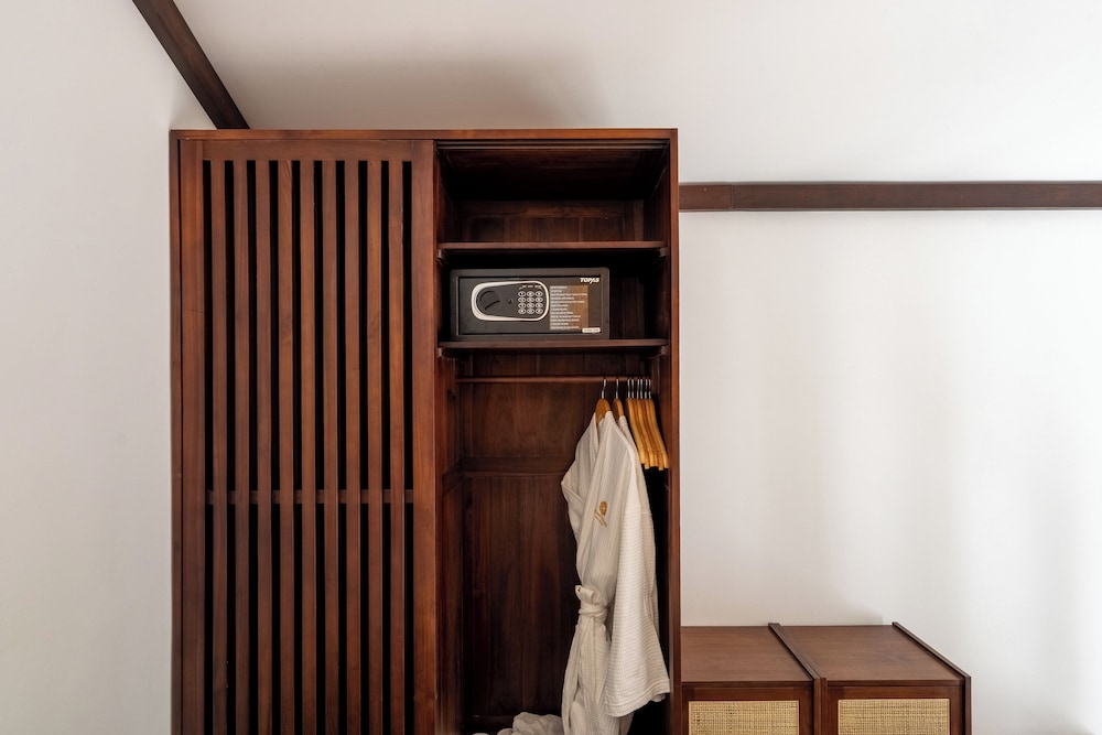 Palmero Suites