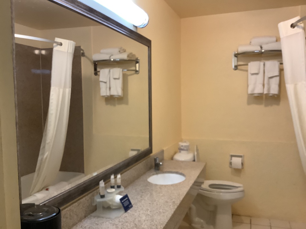 Dodge City Vacations - Silver Spur Vintage Inn  Suites - Property Image 24