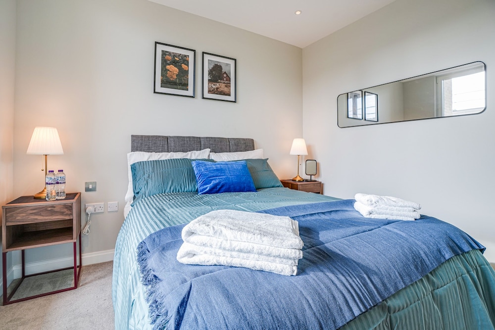 Central London Stay in Vauxhall With Balcony