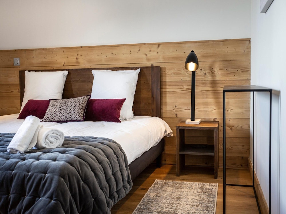 Apartment in Plagne 1800 With Ski-in/ski-out