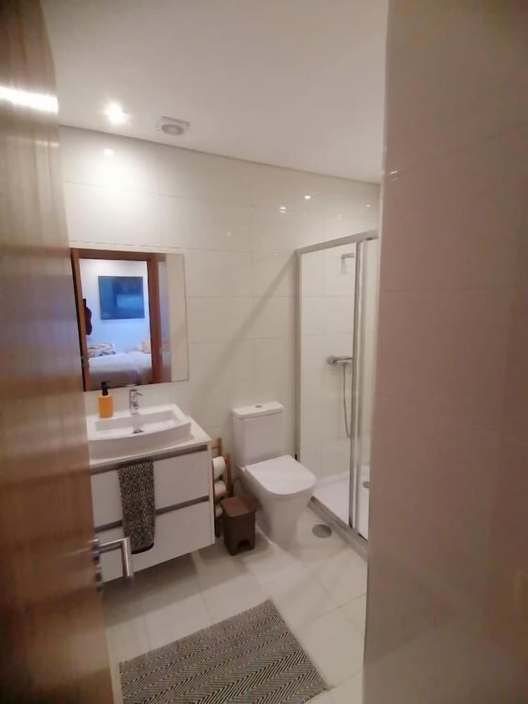 Oporto SurfLodge