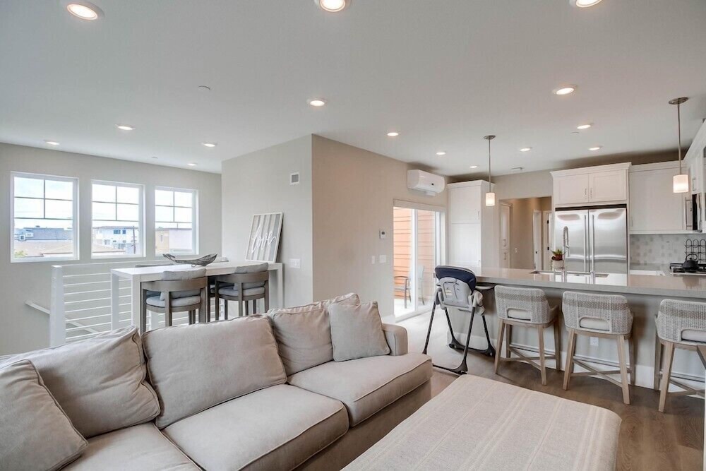 Santa Barbara Loft