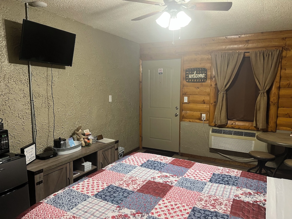 Lincoln Lodge