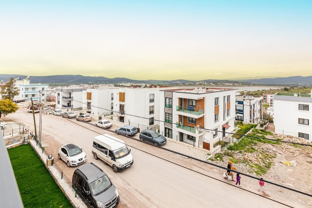 Spacious Flat With Balcony in Mugla view 2