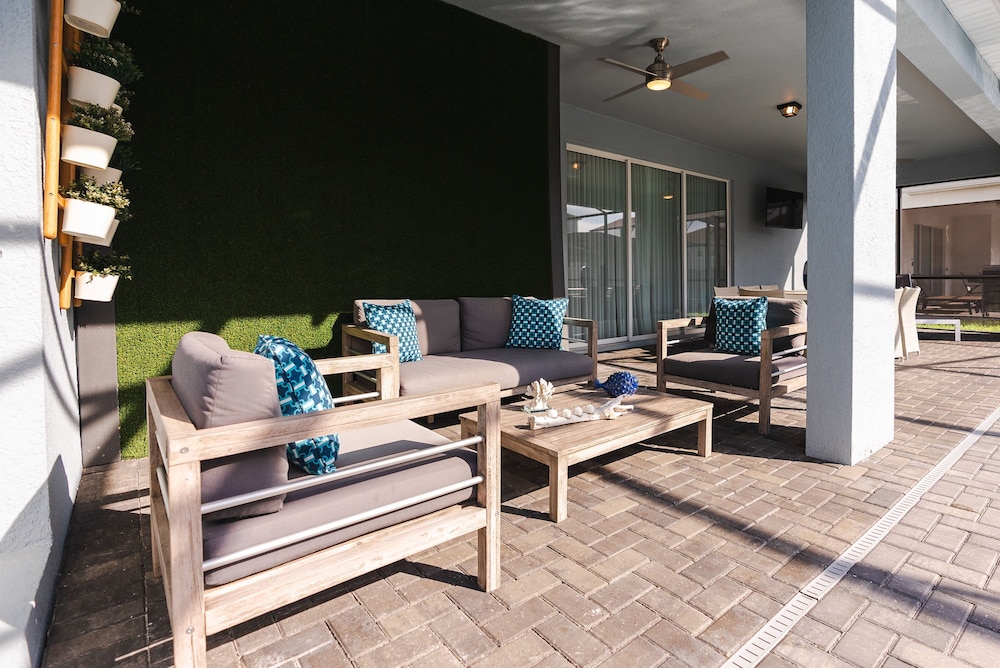 New Home Luxury 8 Bedrooms At Windsor Island