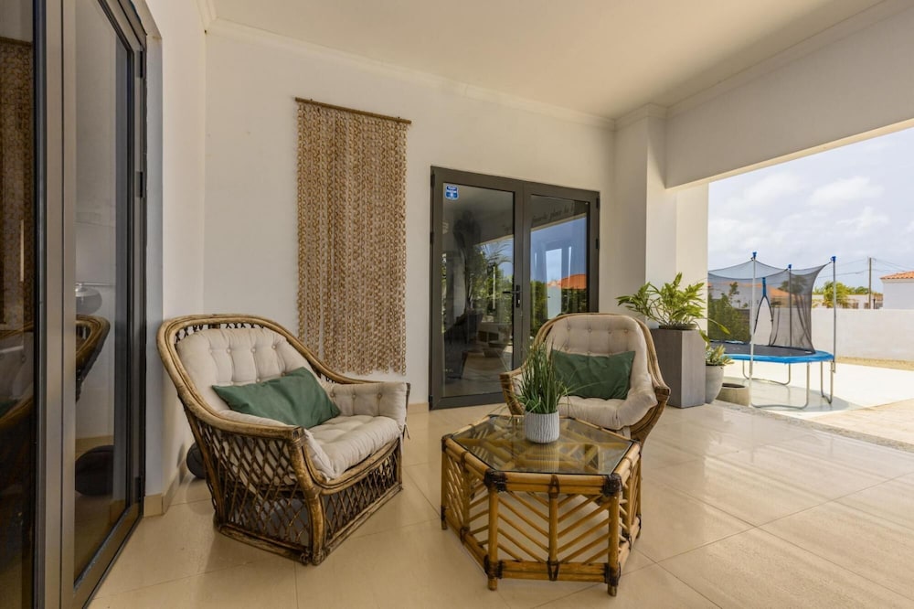 Villa Sophie Privatepool 5 Minutes From the Beach