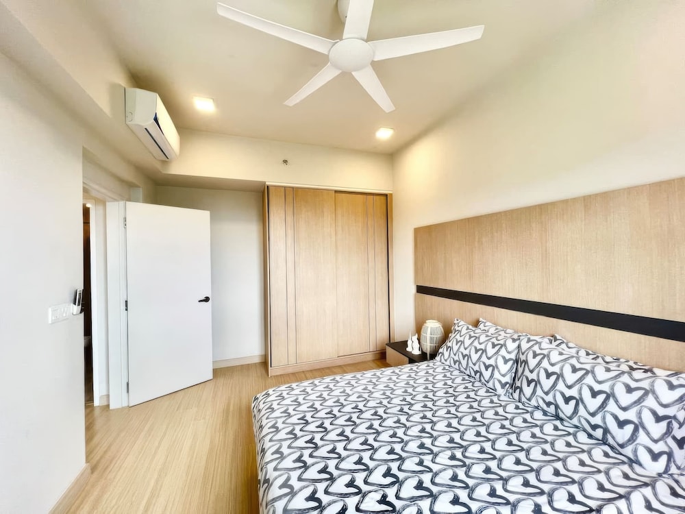 Windmill Upon Hills Retreat Apartments
