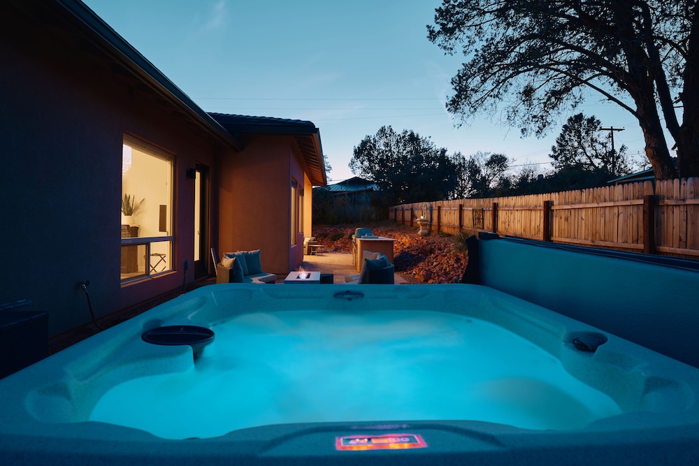 New Build in Heart of Sedona view 5