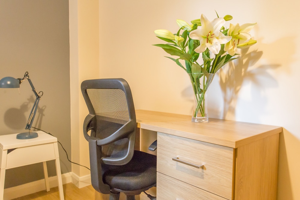 Oxford Vacations - Razia Apartments - Property Image 178