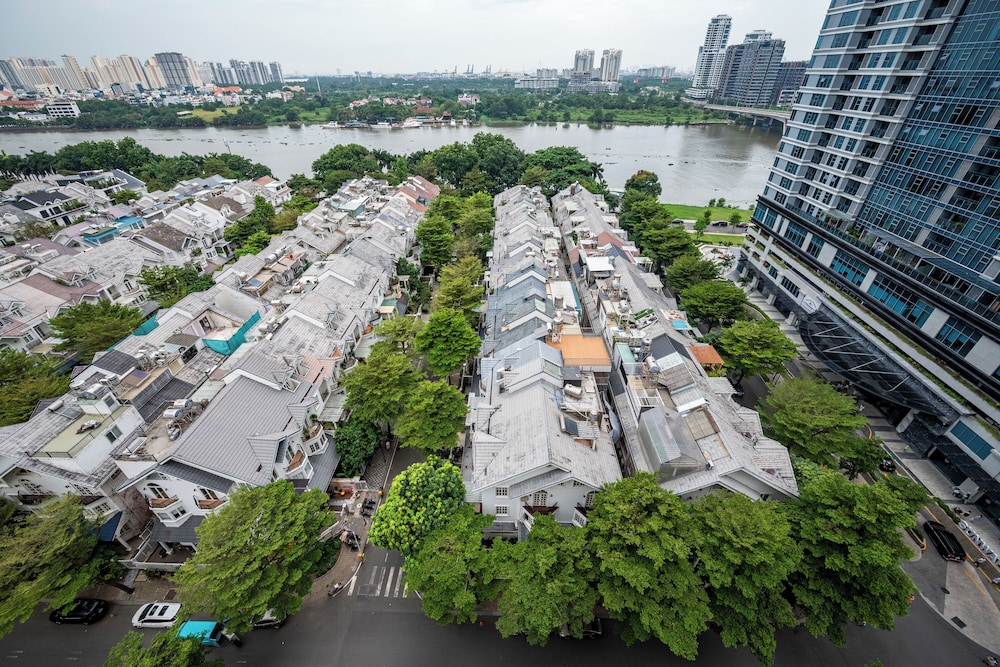 OPAL SAIGON PEARL Premier Residence