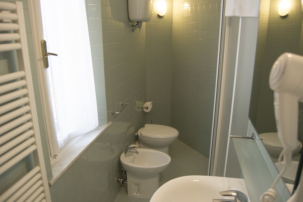 N12 Design Accomodation Alpha