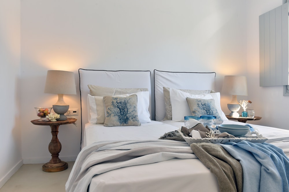 Ambassador Luxury Villas photo 5