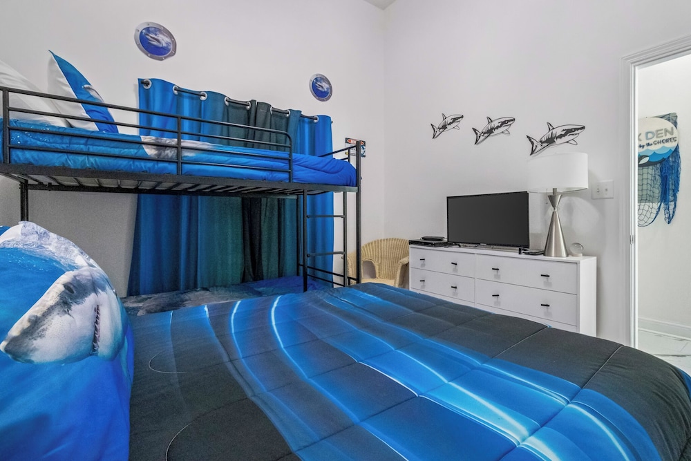 Crystal Shores #202 by Southern Vacation Rentals
