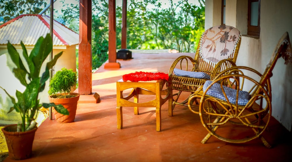 Standard Double Room-wayanad view 3